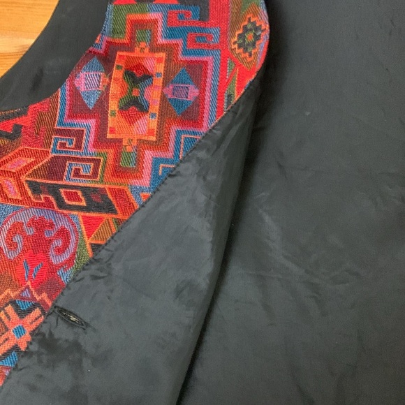 Deborah Murray Vintage  Aztec Theme Vest, Back Tie, Size Med Excellent Condition - Picture 10 of 11